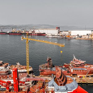 EST7524-18 75M BOM 52M YÜKSEKLİK 18 TON-KULE VİNÇ
